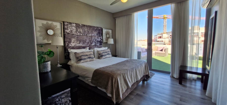  Bedroom Property for Sale in Bloubergstrand Western Cape